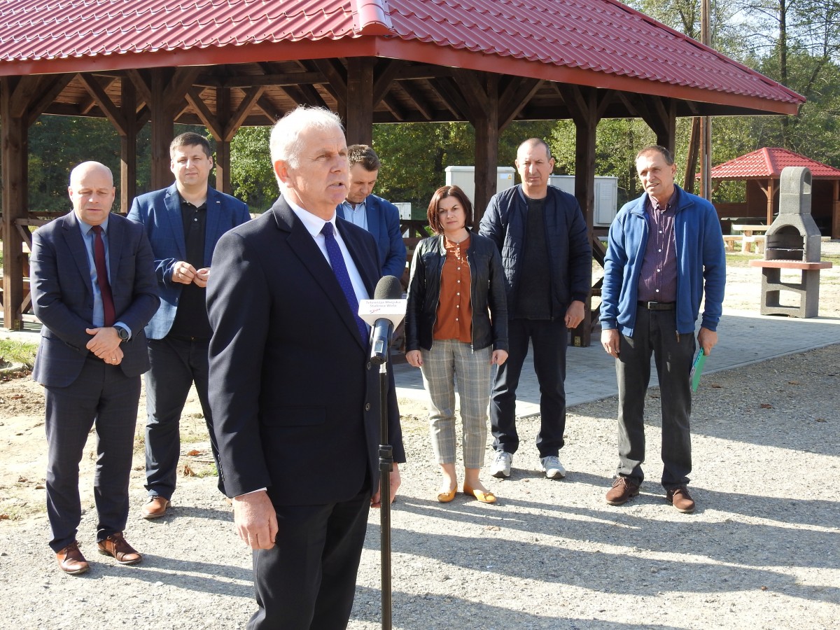 Przystań kajakowa w Dąbrówce